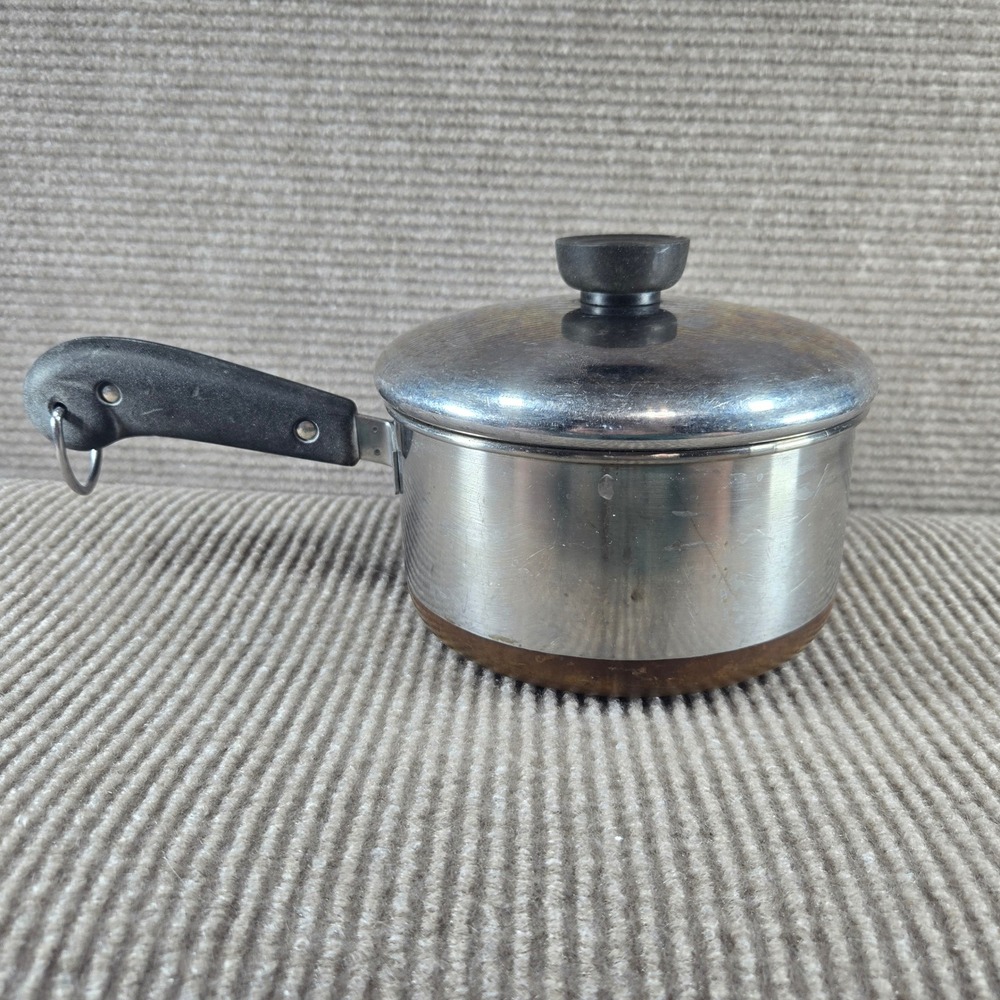 Revere Ware 1.5 Qt Silver Copper Clad Stainless Steel Saucepan with Lid
